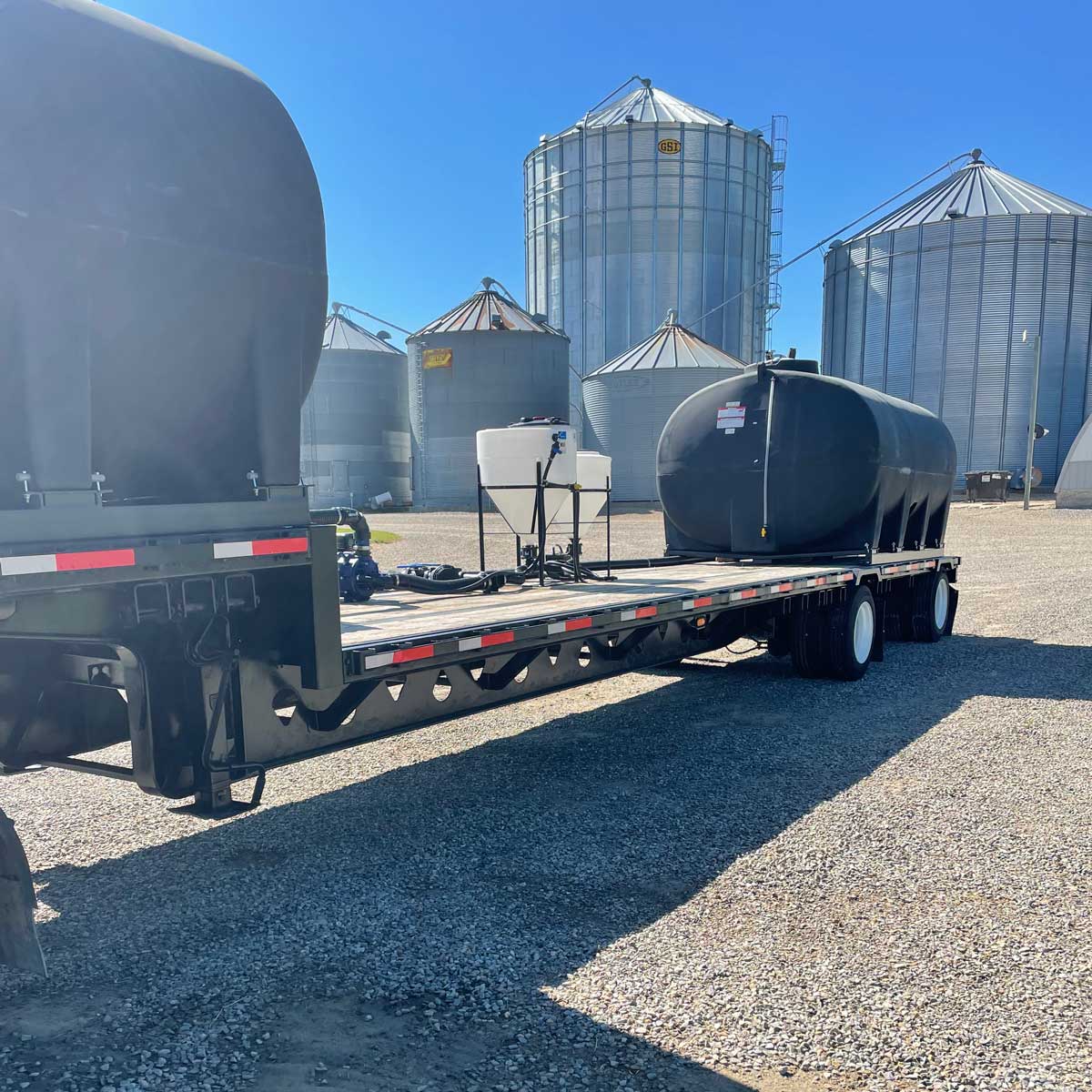 Nurse trailer at Dahl Farm Supply